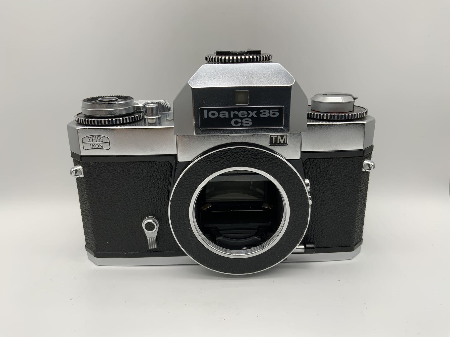 Zeiss Ikon Icarex 35 TM 35mm Spiegelreflexkamera analog Body (M42) Beli defekt!