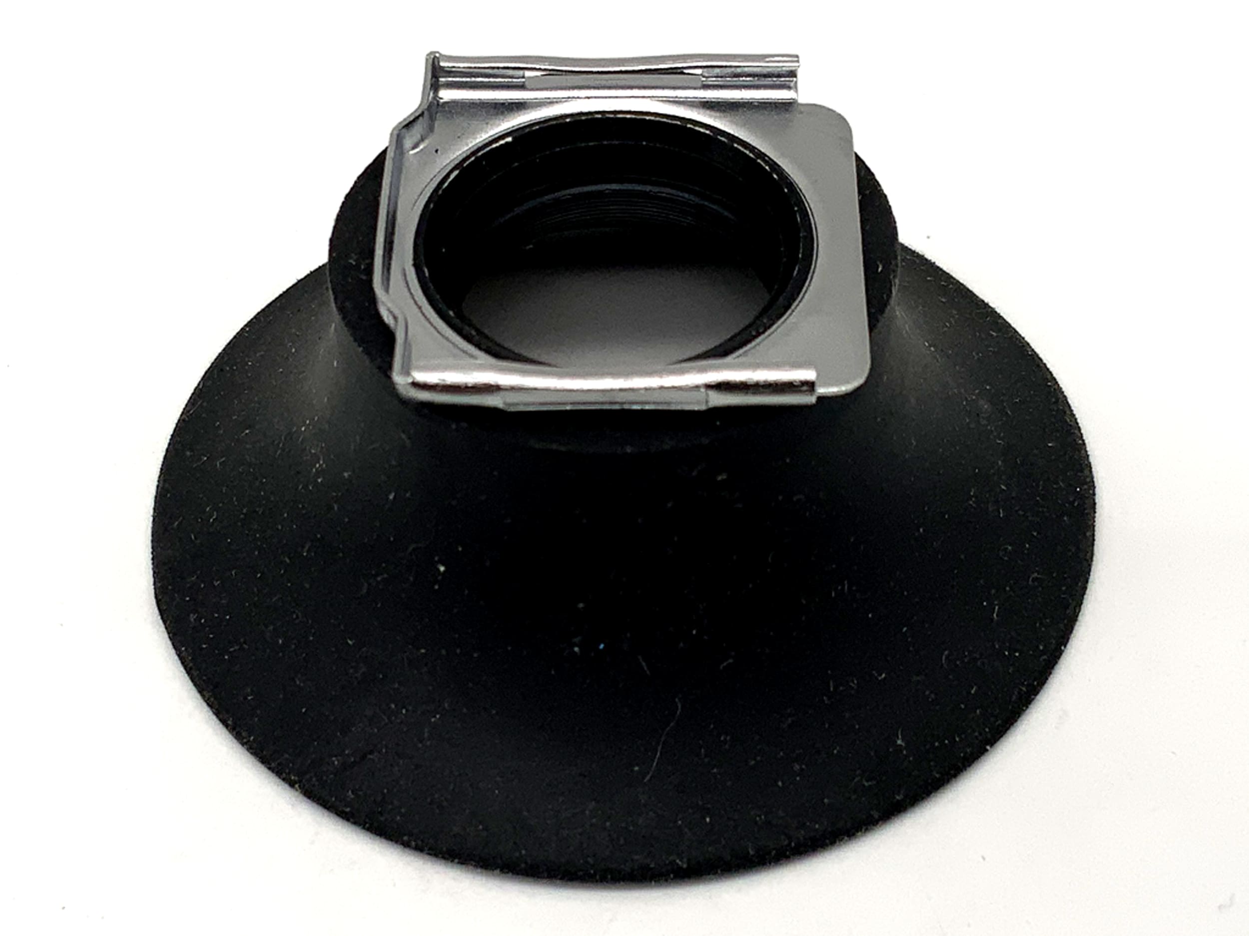 Pentacon 961/318 eyecup for Exa / Praktica EyeCup eyepiece viewfinder in original packaging