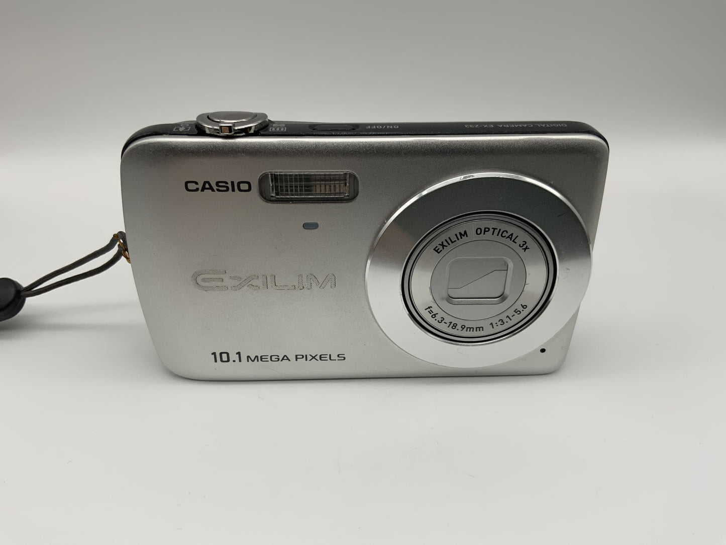 Casio EX-Z33 mit Optical 3x f=6.3-18.9mm 1:3.1-5.6 10.1 Mega Pixels Exilim