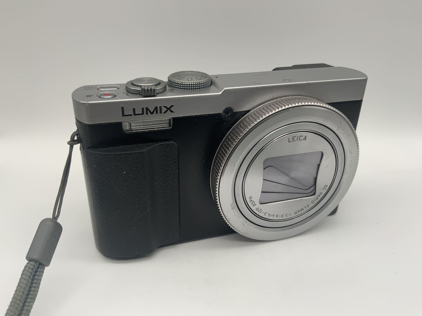 Panasonic Lumix DMC-TZ70 mit Leica DC Vario Elmar 1:3.3-6.4 / 4.3-129 ASPH AVCHD