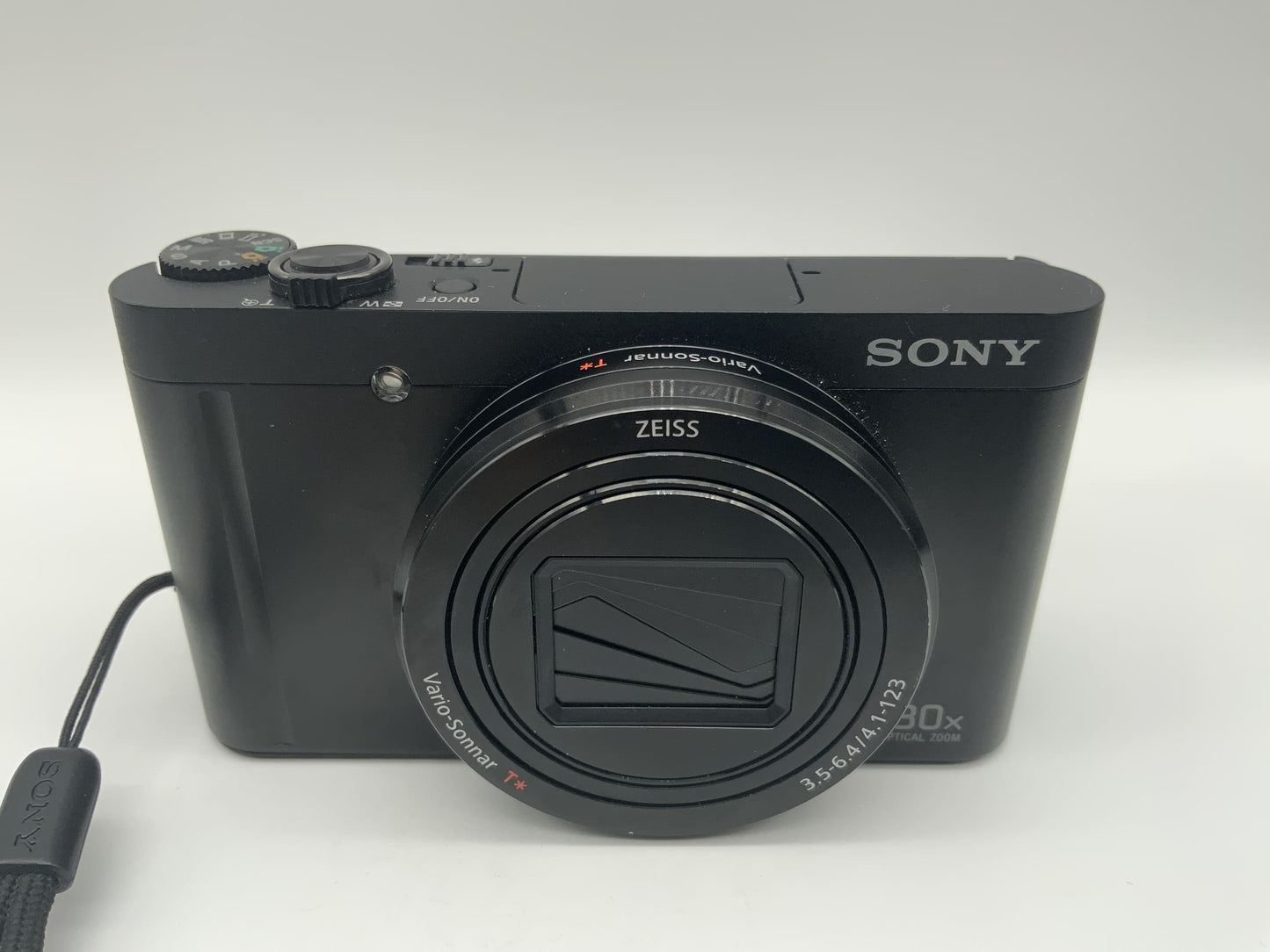 Sony Cyber Shot DSC-WX500 mit Zeiss Vario-Sonnar red T* 3.5-6.4 / 4.1-123 18.2MP