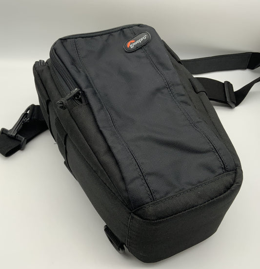 Lowepro  Kameratasche schwarz Kamera Bag universell Umhängetasche V-förmig